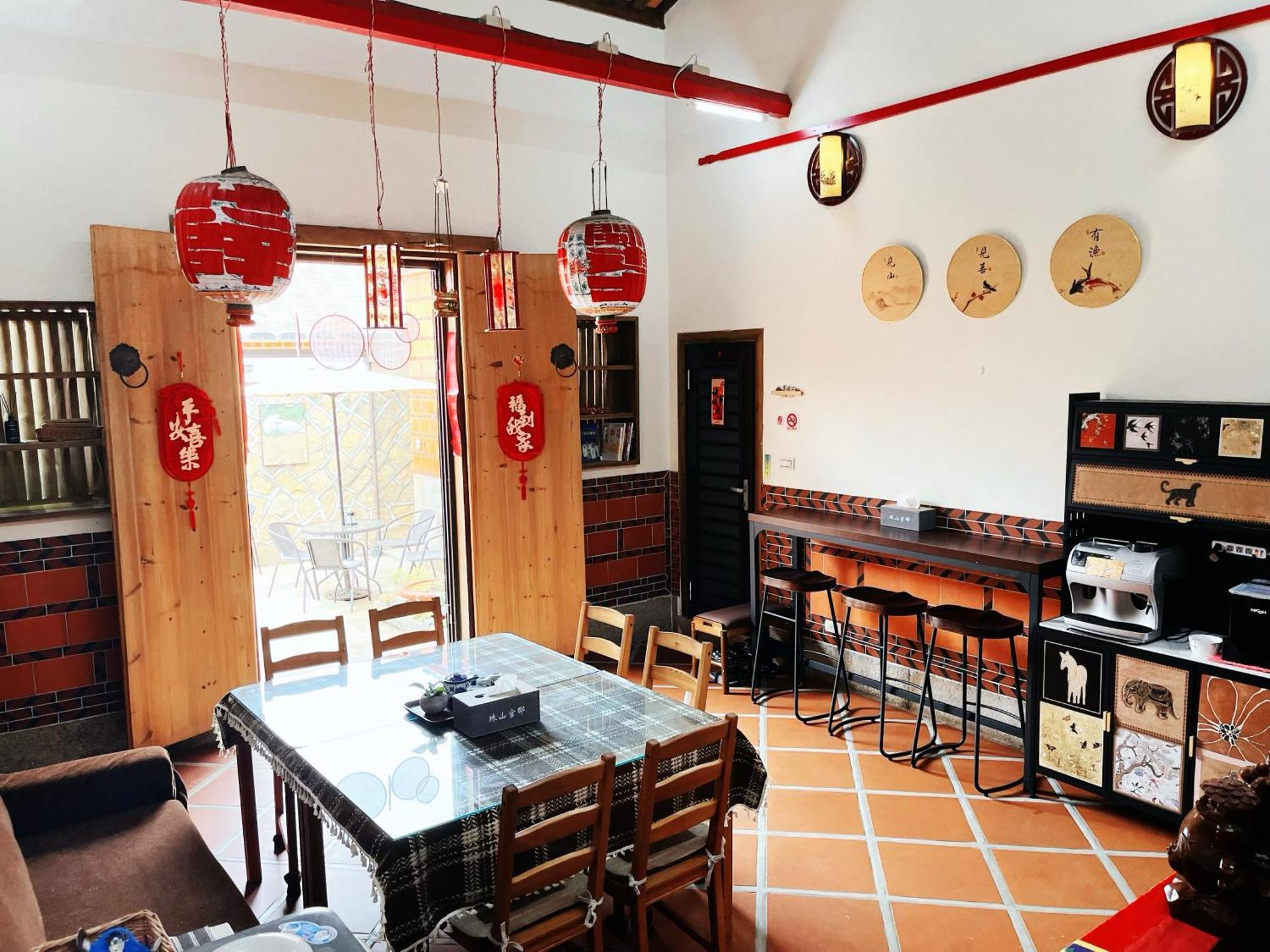 珠山官邸-金門古厝民宿 Jincheng Extérieur photo